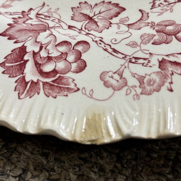 Wedgwood England Red Transferware Soup Bowls Set of 8 Grapevine Scalloped Rim - Picture 10 of 11